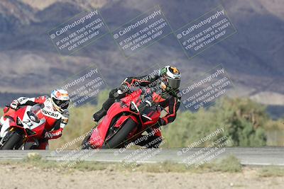 media/Nov-16-2025-Race Pace (Sun) [[8c5fa54630]]/Non Verified Riders (1st 20 Minutes)/7-Turn 9 Entry (210pm)/